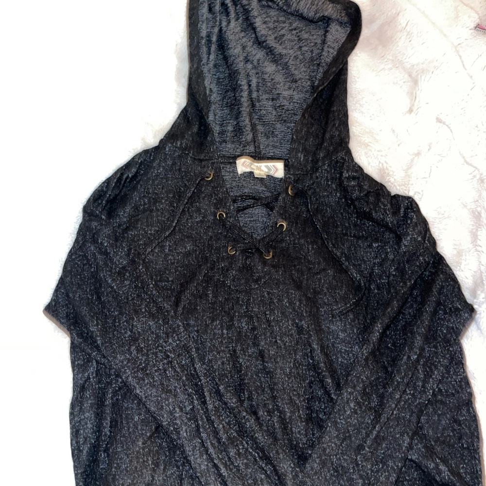 sweater with ties